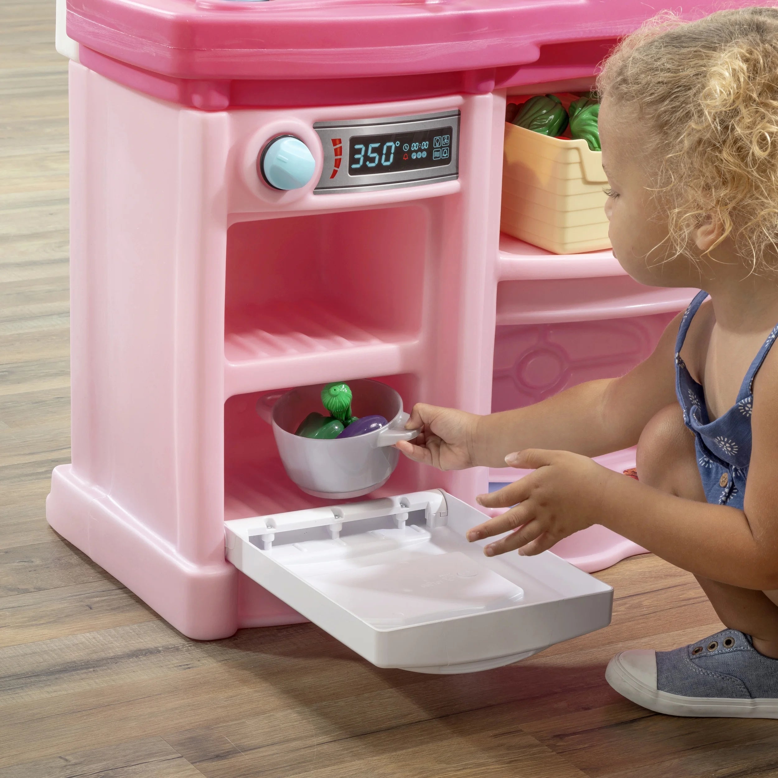 Fun with Friends Pink Kids Kitchen Pretend Play Set